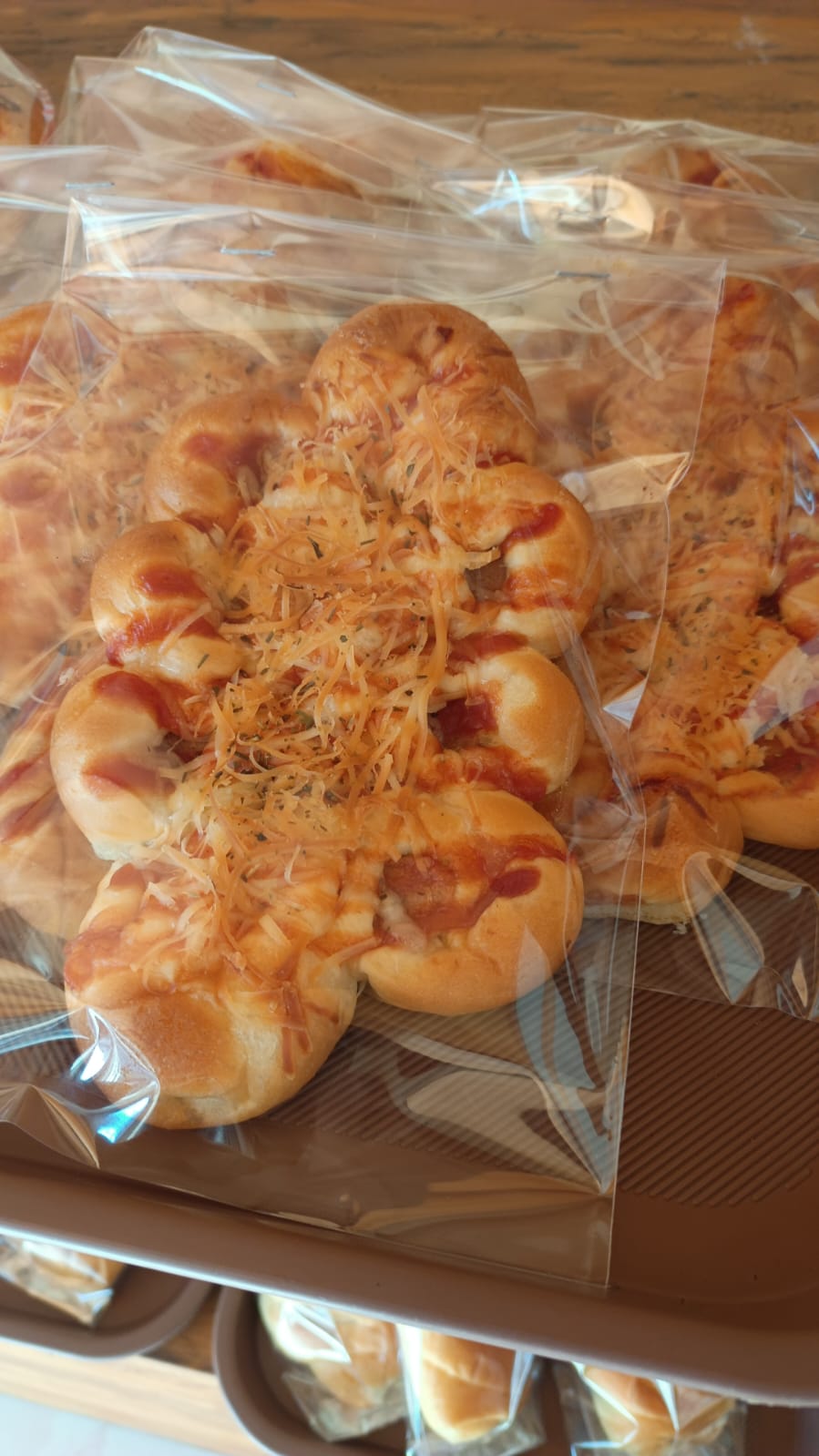 Roti Sosis Spesial